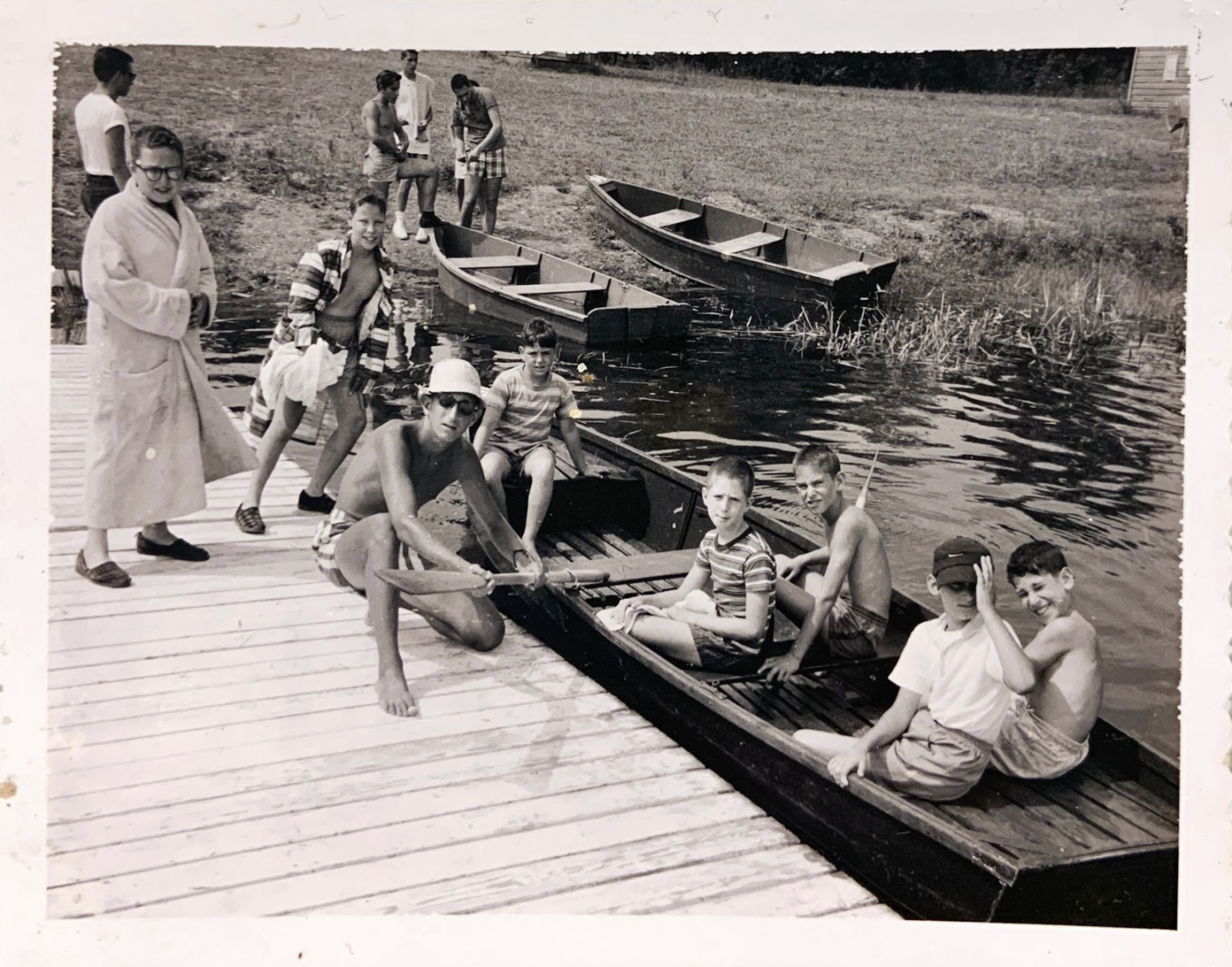 <p><i><strong>Photographs, 1959. Sholem Aleichem Folk Institute (SAFI), Camp Boiberik (RG 659.1). </strong></i><a href="https://libguides.cjh.org/summercamps"><i><strong>YIVO</strong></i></a><i><strong>.</strong></i></p>