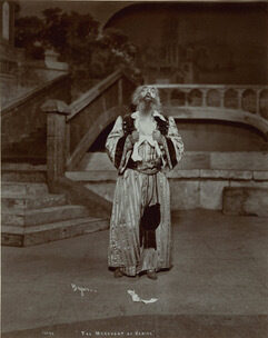 <p><em>Jacob Adler’s Shylock tears his clothes after discovering his daughter’s elopement and conversion. [Photo: Folger Shakespeare Library].</em></p>