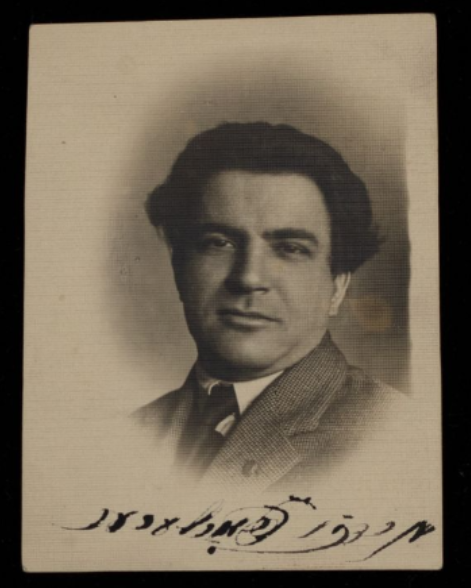 <p>Mordkhe Forlerer, <a href="https://digipres.cjh.org/delivery/DeliveryManagerServlet?dps_pid=IE10594396">Photographs (Vilna Archives), Folder 673, YIVO Institute for Jewish Research.</a><br></p>